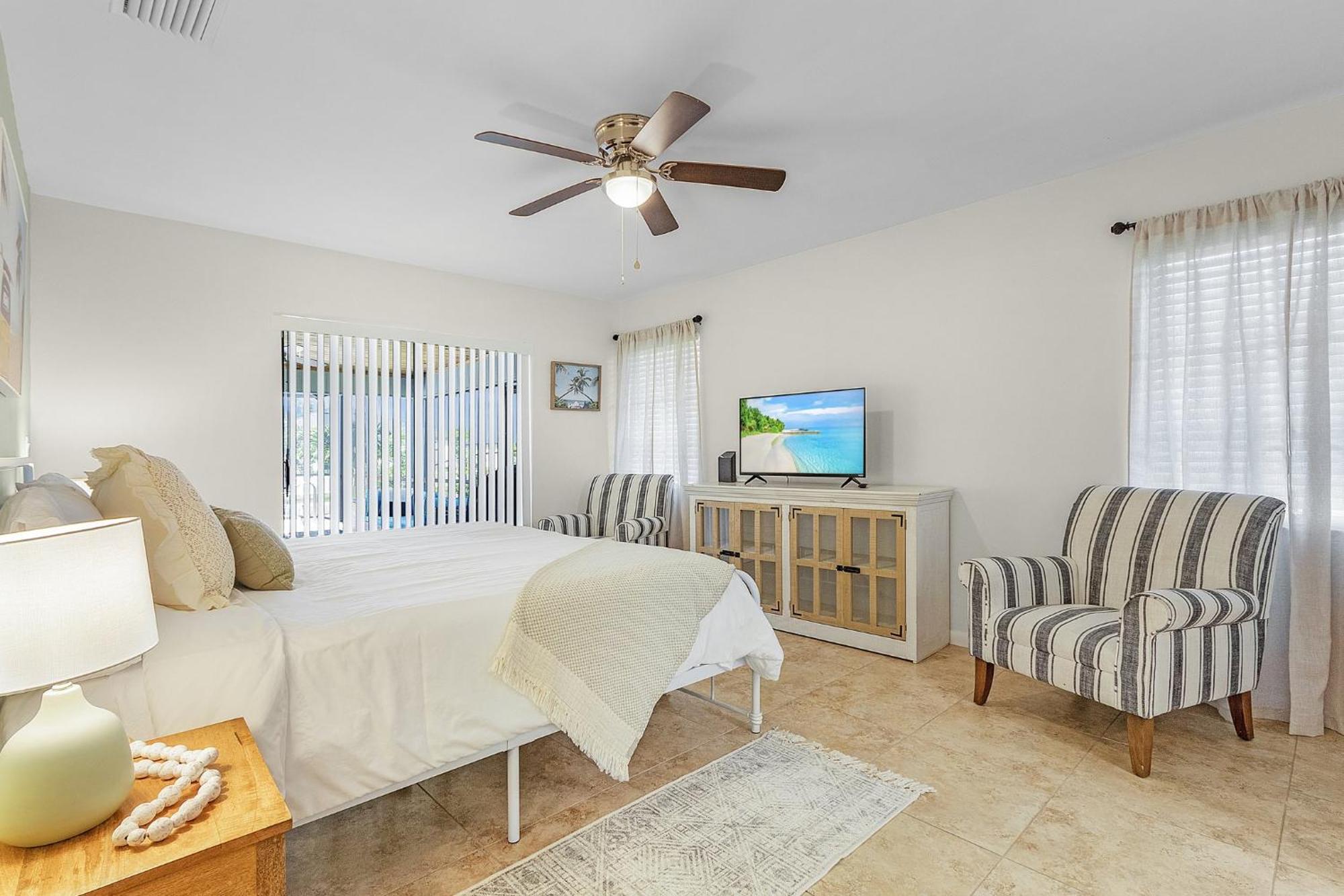 Cozy Retreat, Heated Pool, Water Canal, Bikes,3 Bedroom Кейп-Корал Экстерьер фото